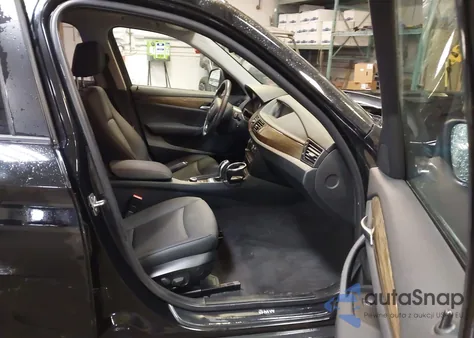 2014 BMW X1 xDrive28I from USA, damaged, VIN WBAVL1C51EVY24025